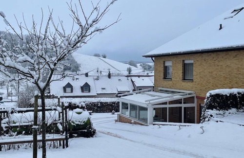 Gransdorf Apartamento | Double room, shower, toilet - Eifel holiday apartment Gisela