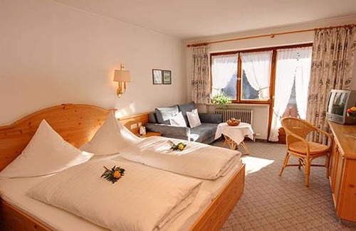 Hirschegg Casa | Habitación doble estándar DZ DL HH "12" - Hotel Garni Adler