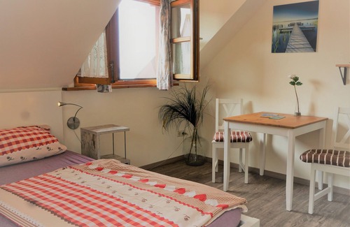 Waggershausen Cama Y Desayuno | Double room Suisse - Into the fishing net