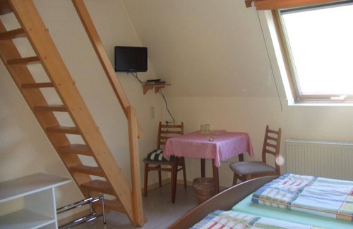 Zeltingen-Rachtig Apartamento | Double room with 2 bedrooms - Gästehaus Herbert Kappes