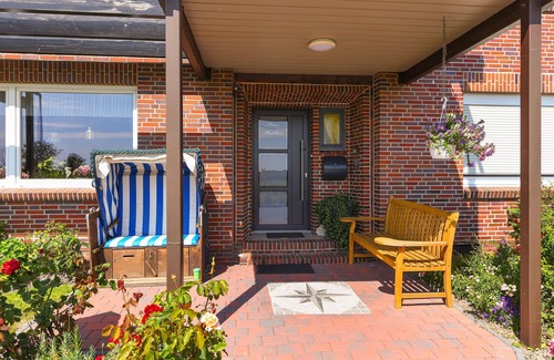 Neuharlingersiel Cabaña | Double room with balcony or terrace - Double room in the Hotel-Pension