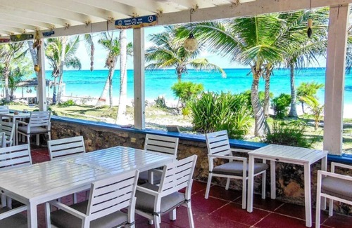 Port Howe Casa | Double Room with AC, Greenwood Beach Resort