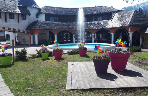 Fieberbrunn Casa | Double room with bath/shower, WC - Family Hotel Schloss Rosenegg