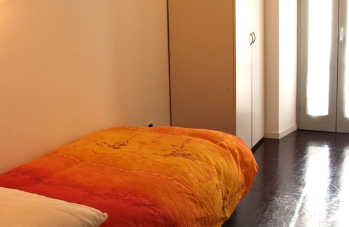 Comeglians Casa | Habitaciones dobles con un gran balcón.