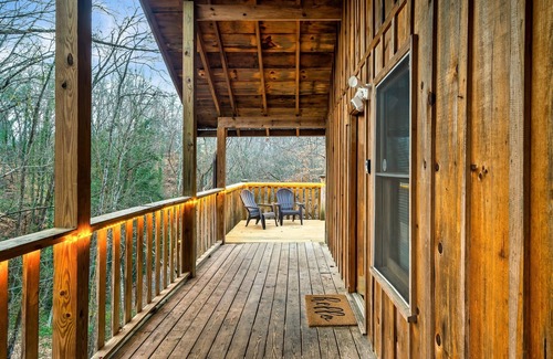 Pigeon Forge Cabina | DoubleDecker🌞2 Private King Suites🌞Hot Tub~5 Mins to DT