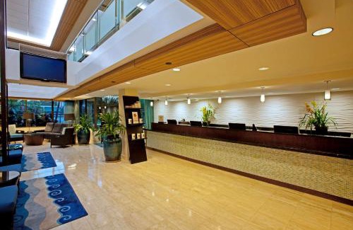 Waikiki Complejo | DoubleTree by Hilton Alana - Waikiki Beach