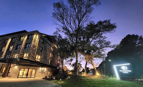Vila Suzana Hotel | DoubleTree by Hilton Caracol