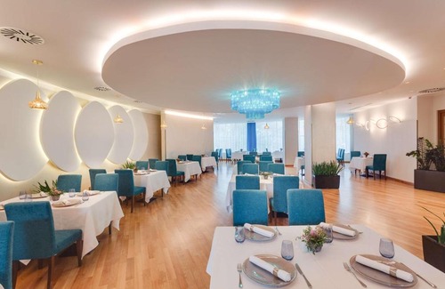 Old Town Hotel | DoubleTree by Hilton Hotel Cluj - City Plaza