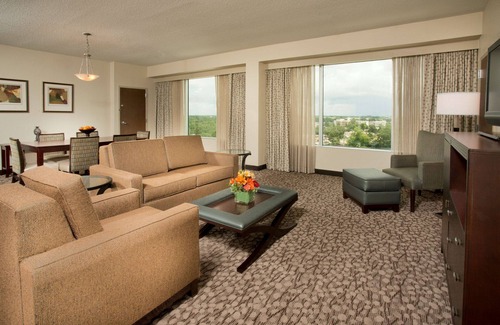 Lafayette Hotel | DoubleTree by Hilton Hotel Lafayette