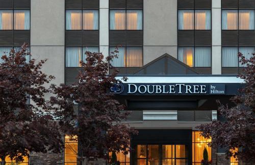 Rosemount Hotel | DoubleTree by Hilton Kitchener