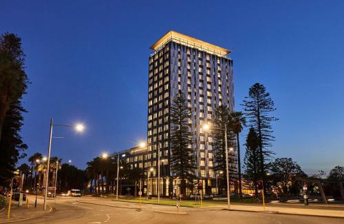 Perth Central Business District Hotel | Doubletree By Hilton Perth Waterfront