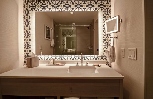 Northeast Virginia Beach Hotel | DoubleTree by Hilton Virginia Beach Oceanfront South
