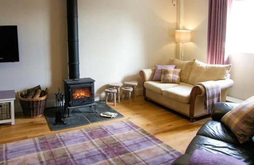 Penycae Casa | Douglas Cottage