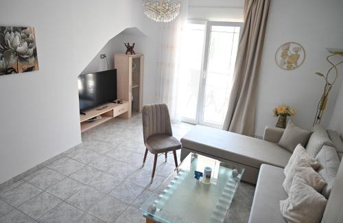Paralia Ofryniou Apartamento | Doukas Aparthotel