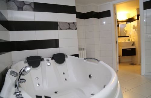 Douma Hotel | Douma Hotel