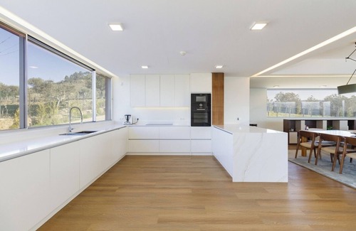 Santa Marta de Penaguiao Casa | Douro Valley Luxury Home w vineyard Infinity Pool