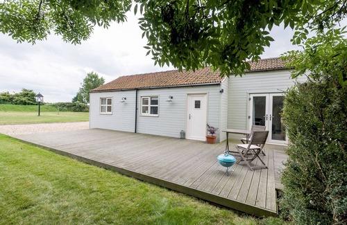 Louth Cabaña | Dove Farm Cottage