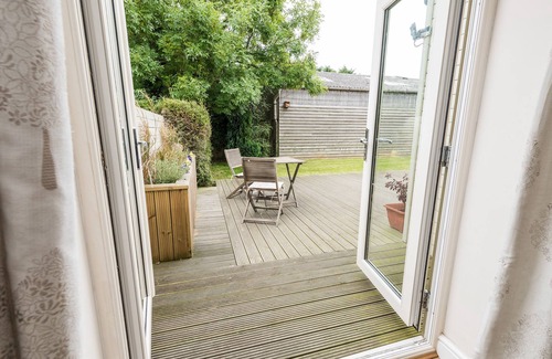 Louth Cabaña | Dove Farm Cottage, LOUTH