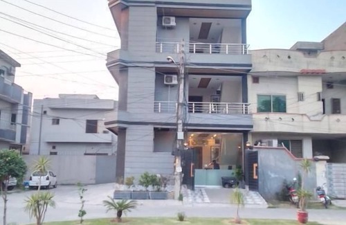 Lahore Casa | Dove Inn Family Residency
