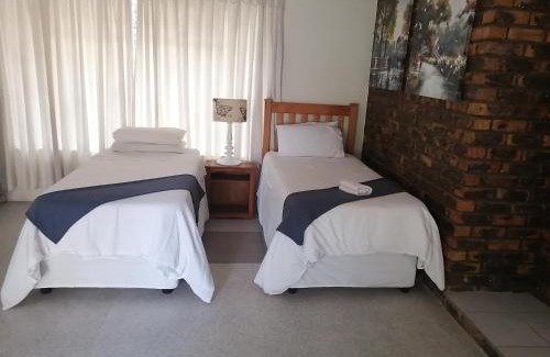 Kempton Park Casa | Dove's Nest Guest House