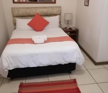 Kempton Park Casa | Dove's Nest Guest House