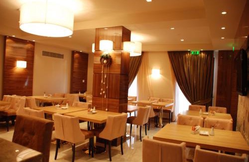 Perama Hotel | Dovitel Boutique Hotel