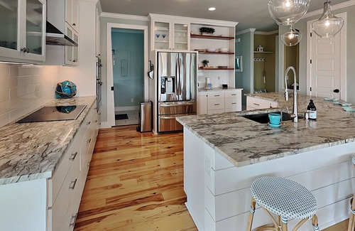 Isla Del Sol Casa | Down by the Bay | Canal Front + Community Pool