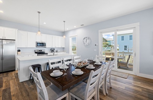 Seagrass Casa | Down the Shore: Stunning Gulf Views, North Cape, Private Pool, Pet Friendly!
