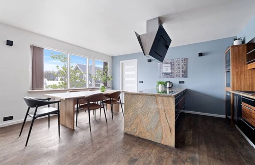 Hliðar Apartamento | Down Town RVK. Shopping Street Living