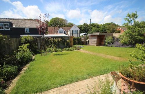 Deal Casa | Downs Cottage