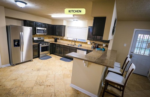 Missouri City Casa | Downtown 18 Miles - 8 Beds