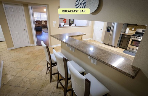 Missouri City Casa | Downtown 18 Miles - 8 Beds
