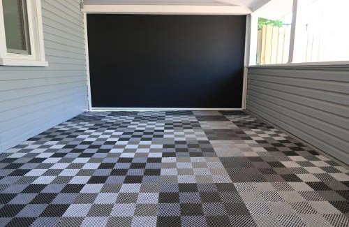 Wilmington Casa | Downtown 3BR Gem - Hot Tub - Covered Parking - Fenced Yard