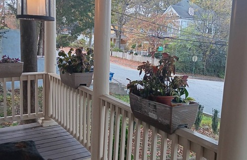 Mechanicsville Casa | Downtown Abbey at Dodd