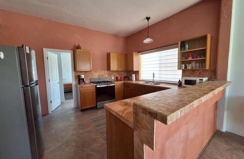 Los Barriles Apartamento | Downtown Aparment Steps To The Beach 2