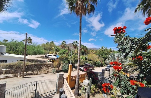 Los Barriles Apartamento | Downtown Aparment Steps To The Beach 2