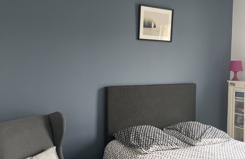 Viarmes Apartamento | Downtown apartment
