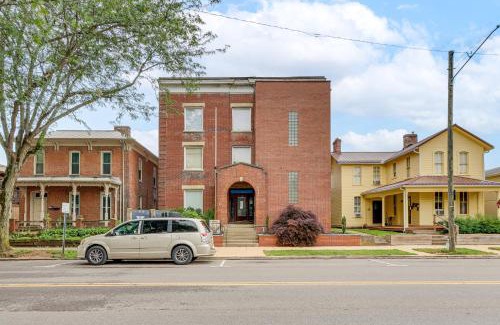 Lancaster Apartamento | Downtown Apt 23 Mi to Hocking Hills State Park