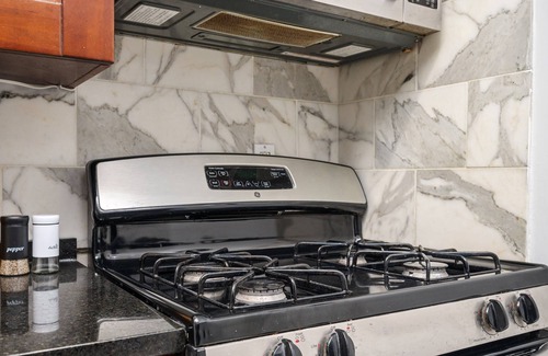Old Fourth Ward Apartamento | City View Newly Renovated 3 Beds with Free Parking