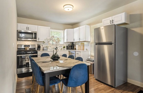 Barrington Casa | Downtown Barrington, 2 decks