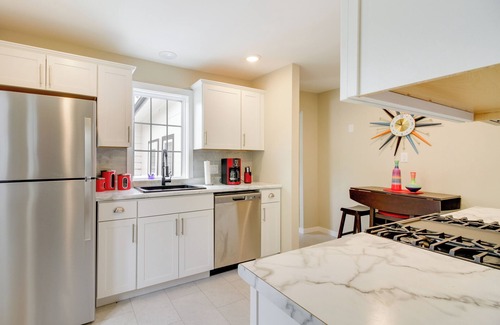 Baudette Casa | Downtown Baudette Vacation Rental: Walk to Dining!