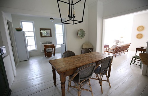 Charlevoix Cabaña | Downtown Charlevoix Boutique Cottage #1