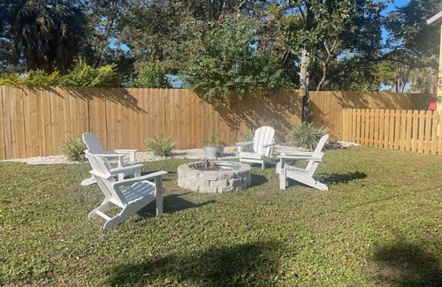 Port St. Joe Apartamento | Downtown | Comfortable | Pets OK | 2BDRM