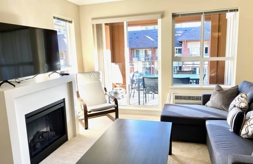Central Okanagan Casa | Downtown Condo Resort by the Beach