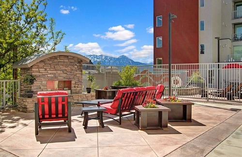 Downtown Salt Lake City Condominio | Downtown Condo with Incredible Mountain Views