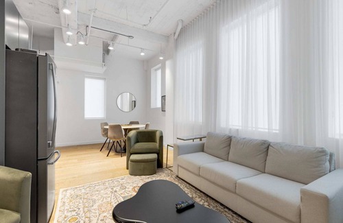 Downtown Montreal Apartamento | Downtown| Spacious 3Beds -2Ba