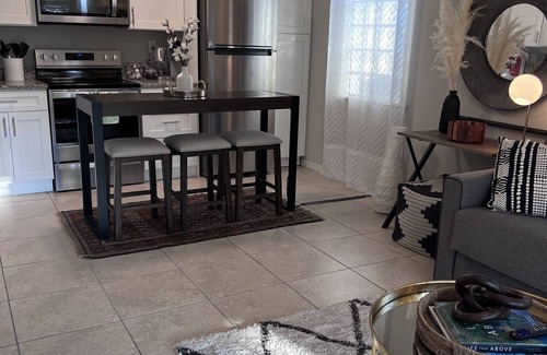 Lake Davis - Greenwood Apartamento | Downtown Cozy/Modern Studio