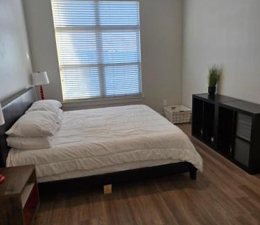 Deep Ellum Apartamento | Downtown Dallas 2bd free parking
