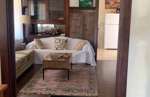 Old North Davis Casa | Downtown Davis charming historical cottage