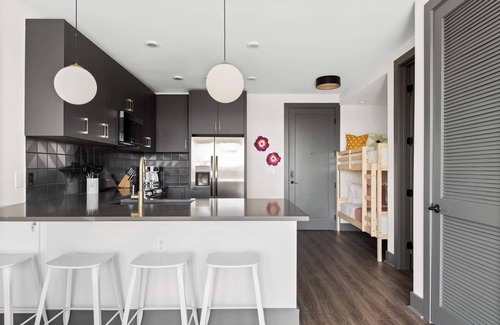Rolling Mill Hill Condominio | Downtown Dolly - 6 blocks to Broadway!